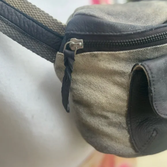 Free People Charlie acid wash sling bag - Picture 6 of 7